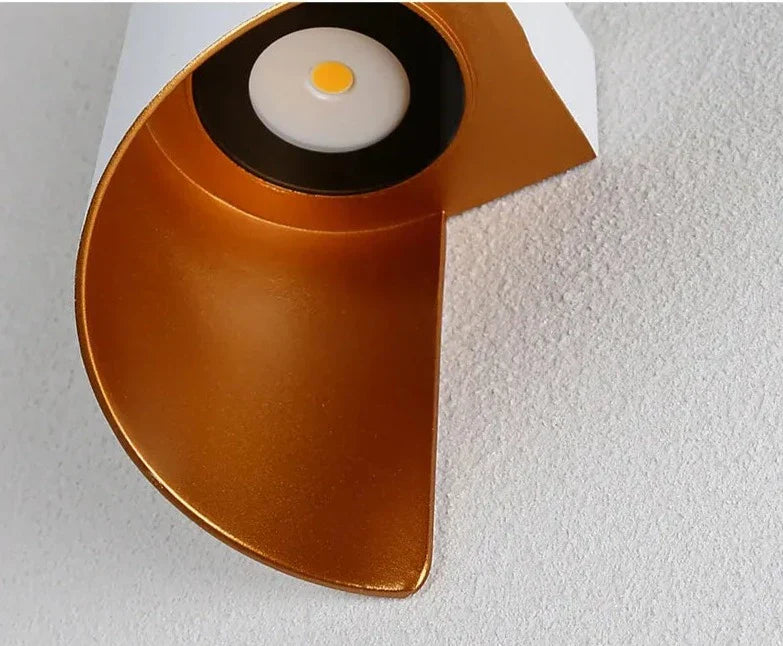 Applique Murale Moderne en Fer - Éclairage LED Économe et Durable