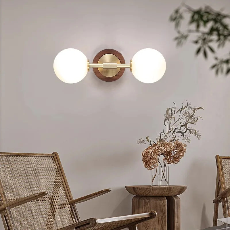 Applique Murale en Laiton Moderne - Éclairage Élégant et Durable