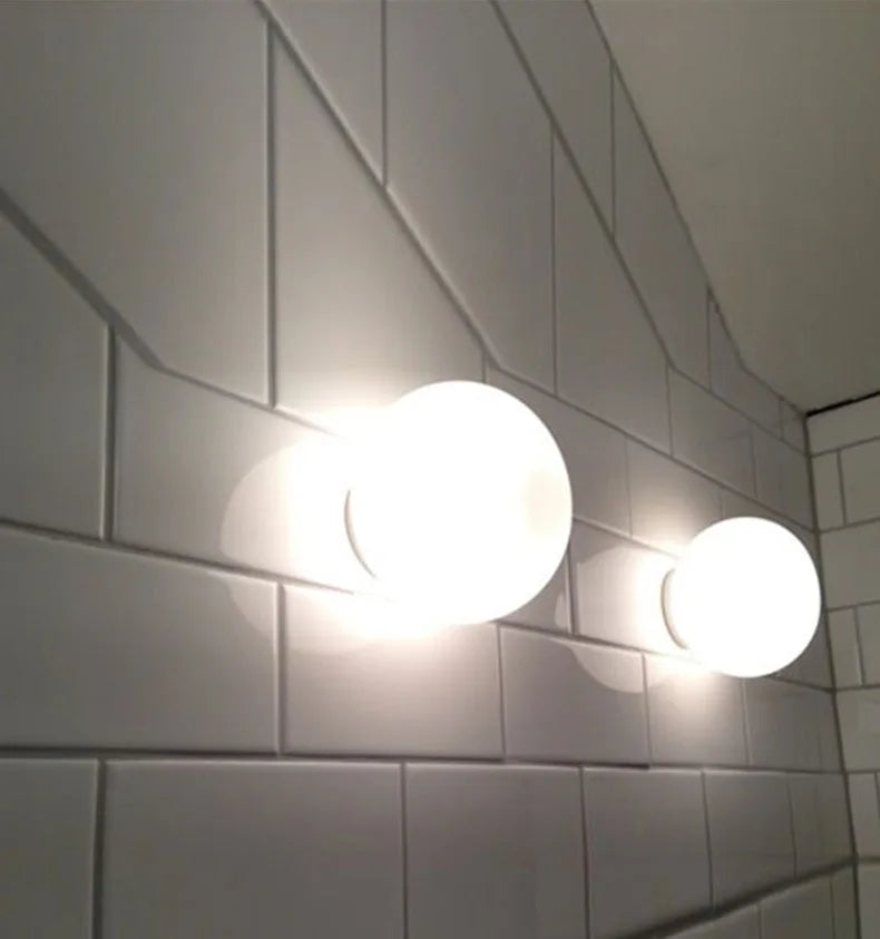 Applique Murale en Pierre de Verre - Design Minimaliste et Éclairage Économique