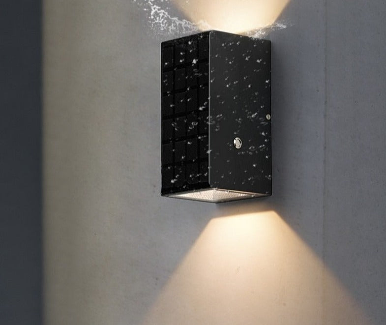 Applique Murale Solaire en Aluminium - Éclairage Intelligent et Écologique
