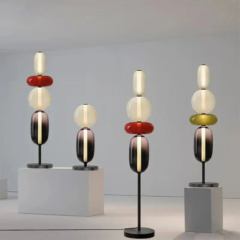 Lampe sur Pied Designer - Éclairage d'Ambiance avec Effets de Couleur