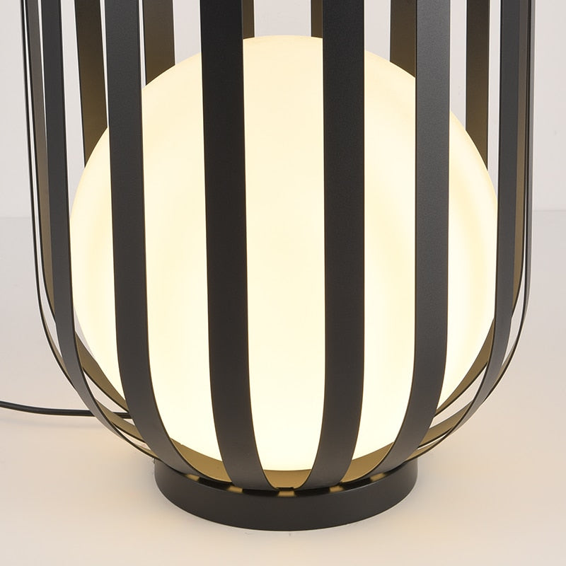 Lampe Solaire d'Extérieur LED - Éclairage Économique et Étanche IP65