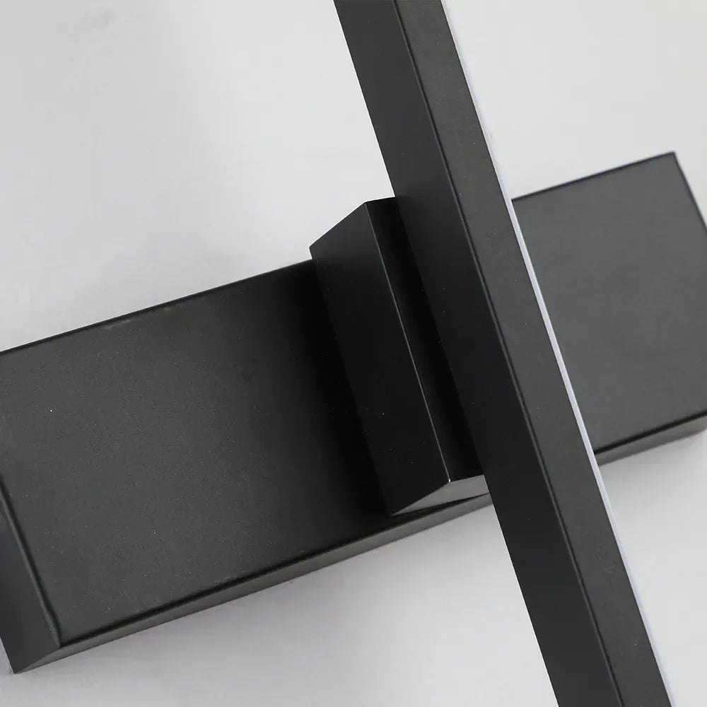 Applique Murale Scandinave Élégante - Design Minimaliste avec Prise Intégrée