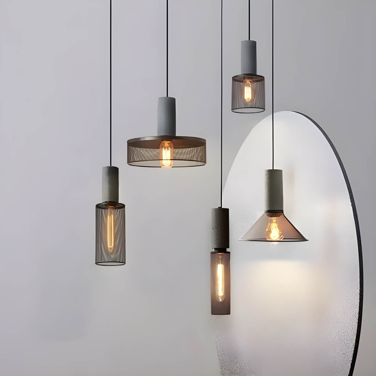 Lampe Suspendue Industrielle en Béton - Design Unique et Éclairage LED Efficace