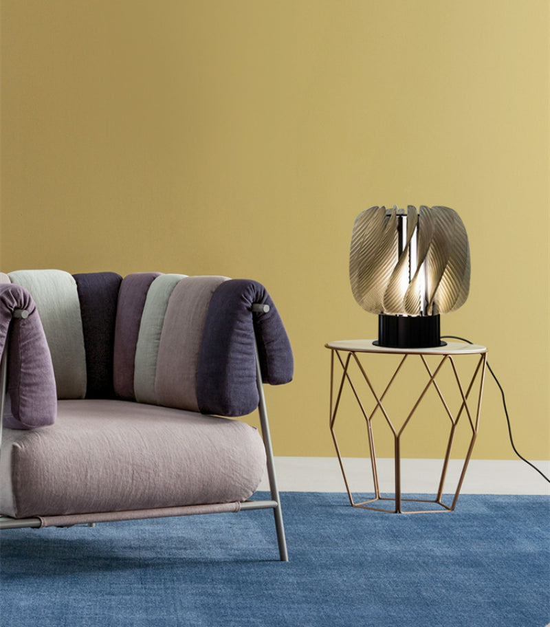 Lampe de Table Élégante en Fer - Design Raffiné et Économie d'Énergie