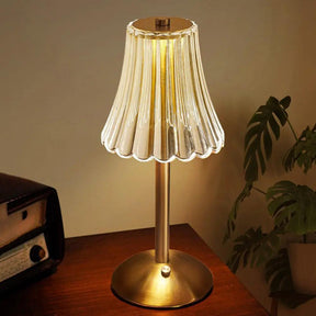 Lampe de Table Vintage en Cristal - Élégance Intemporelle et Fonctionnalité Moderne