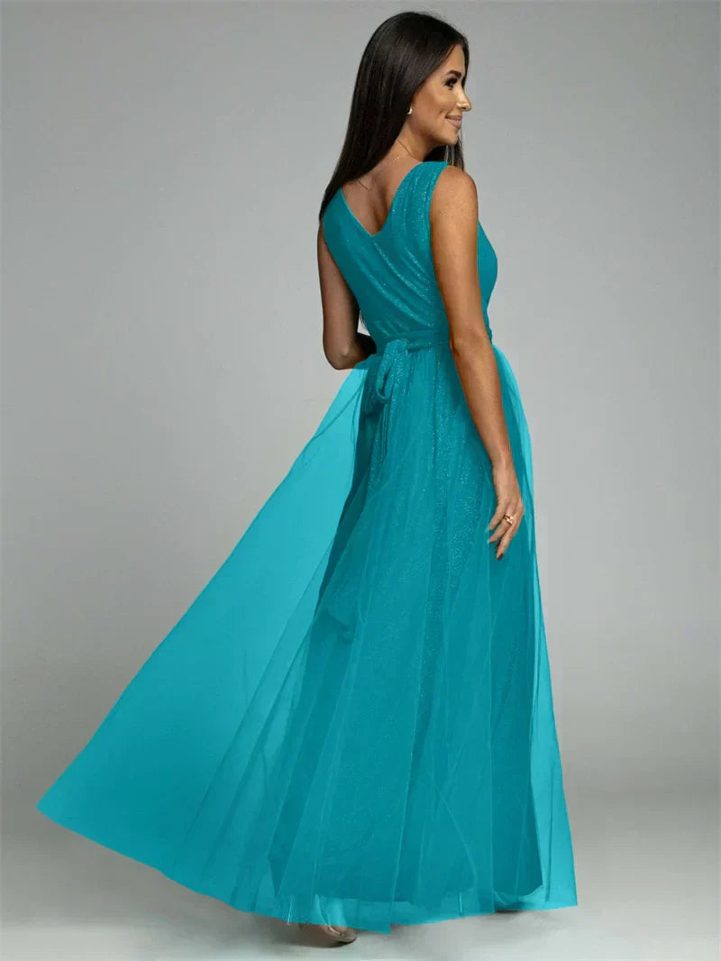 Robe Maxi Élégante avec Panneau en Maille - Confort et Glamour pour Toutes Occasions
