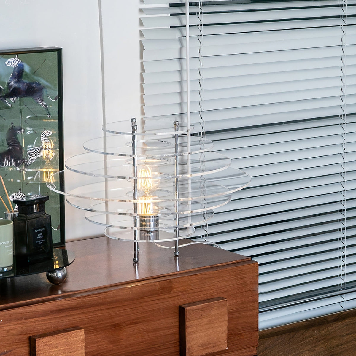 Lampe de Bureau Chrome Moderne - Design Élégant en Métal et Acrylique