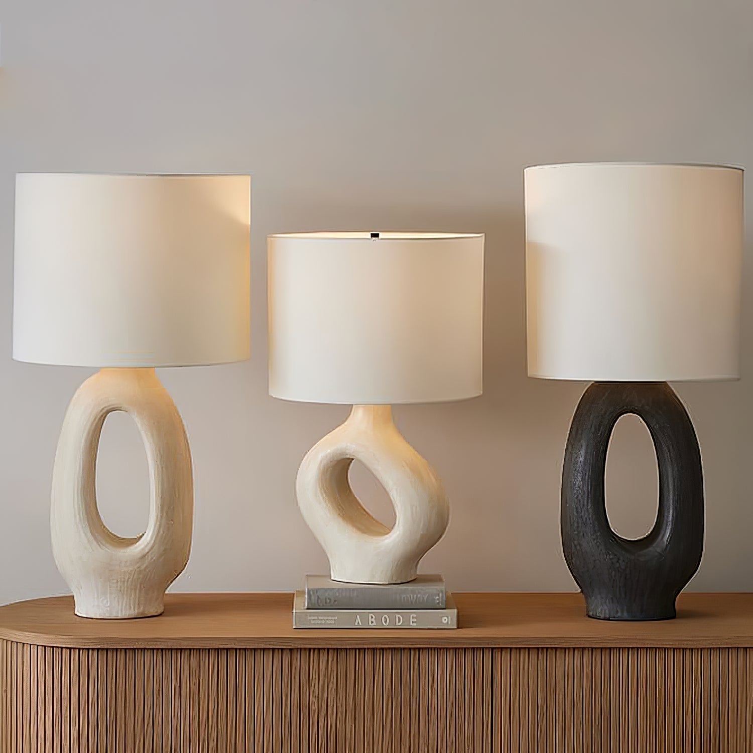 Lampe de Table en Résine - Élégance et Lumière Chaleureuse