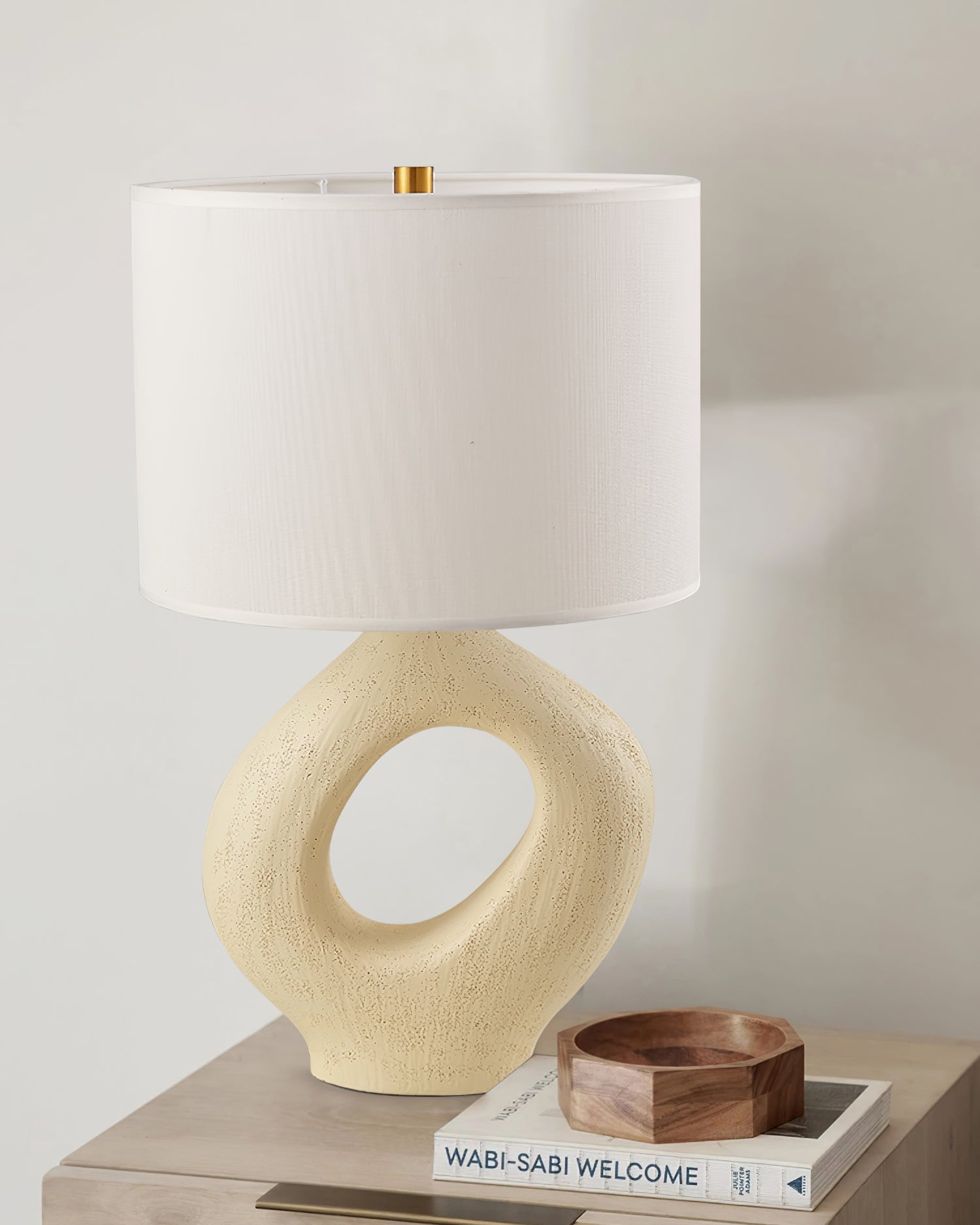 Lampe de Table en Résine - Élégance et Lumière Chaleureuse