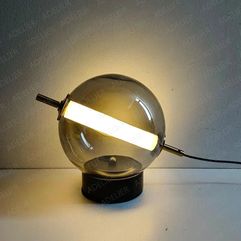 Lampe de Table Rétro Élégante - Lumière Chaude et Atmosphère Accueillante
