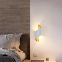 Applique Murale Moderne en Fer - Éclairage LED Économe et Durable