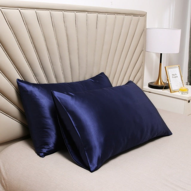 Housse de Coussin en Soie de Mûrier - Douceur Hypoallergénique pour Peaux Sensibles