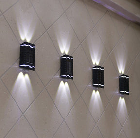 Lampe Solaire d'Extérieur Énergétique - Résistante aux Intempéries et Économique