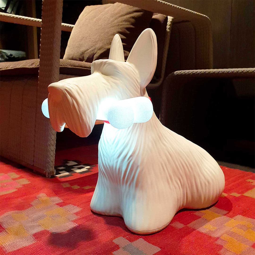 Lampe de Table LED Chien Scottie - Design Joyeux et Fonctionnel