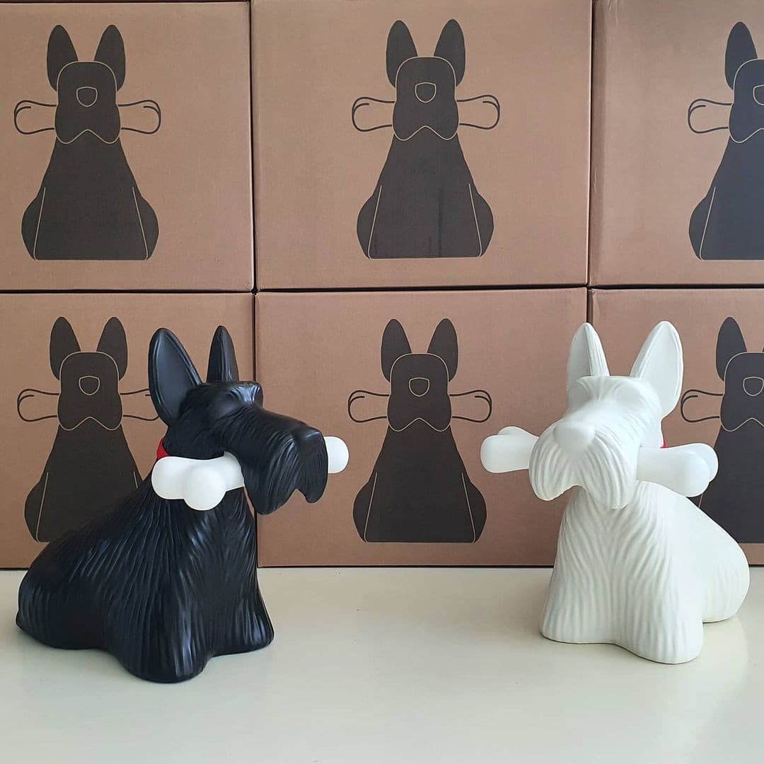 Lampe de Table LED Chien Scottie - Design Joyeux et Fonctionnel