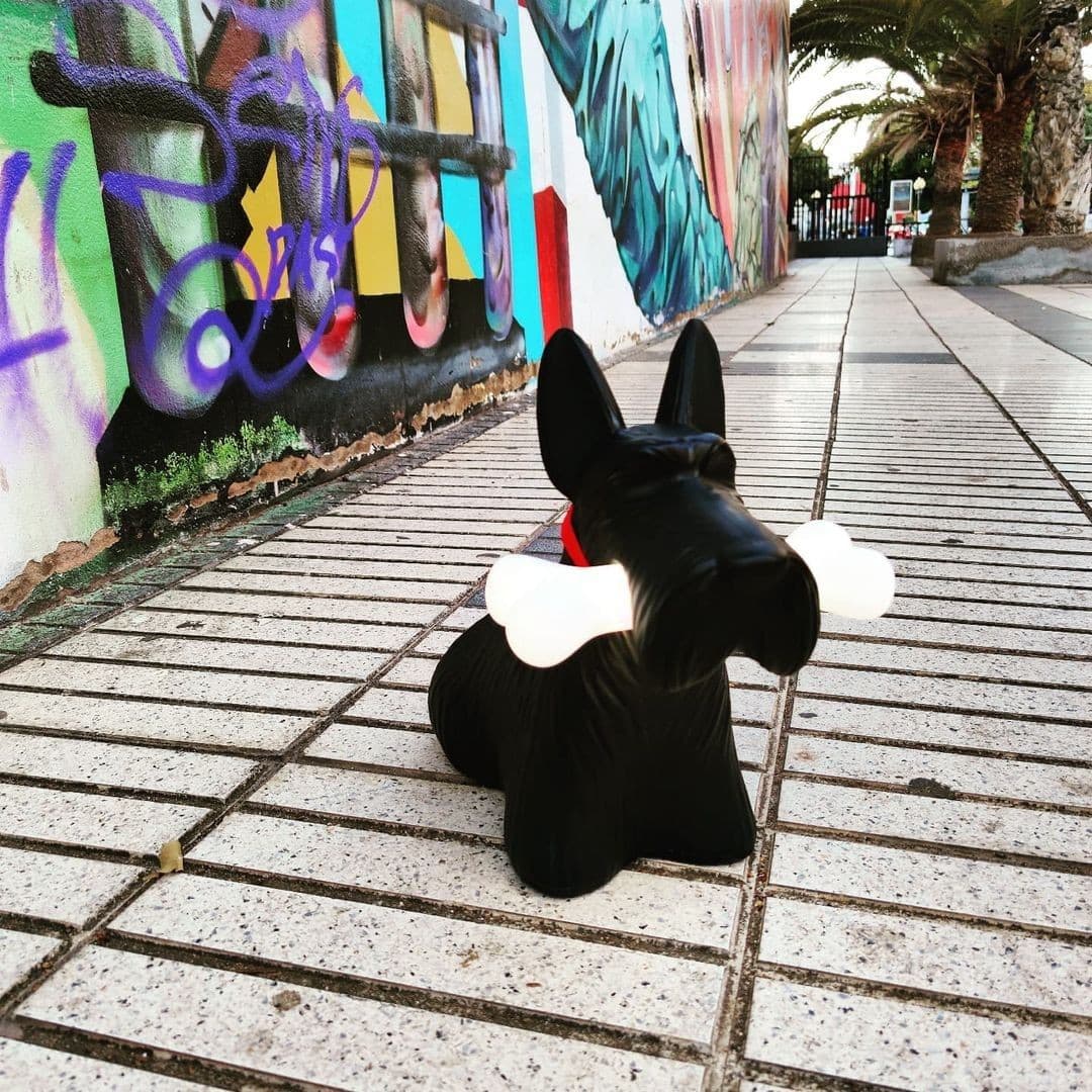 Lampe de Table LED Chien Scottie - Design Joyeux et Fonctionnel