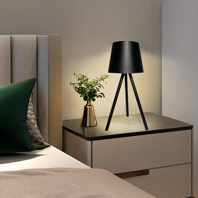 Lampe Flexible Contemporaine - Support Réglable et Écoénergétique