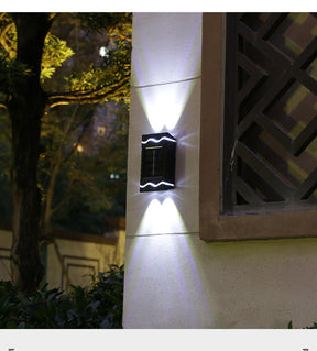 Lampe Solaire d'Extérieur Énergétique - Résistante aux Intempéries et Économique