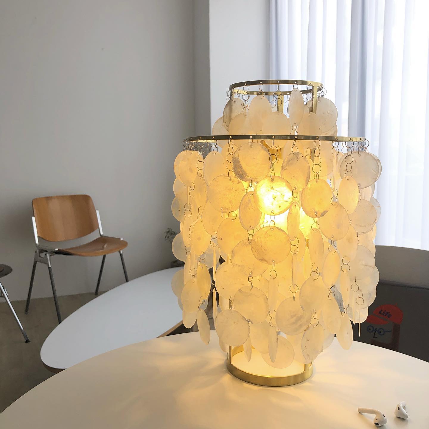 Lampe de Table en Coquillage Naturel - Design Élégant et Lumière Chaleureuse