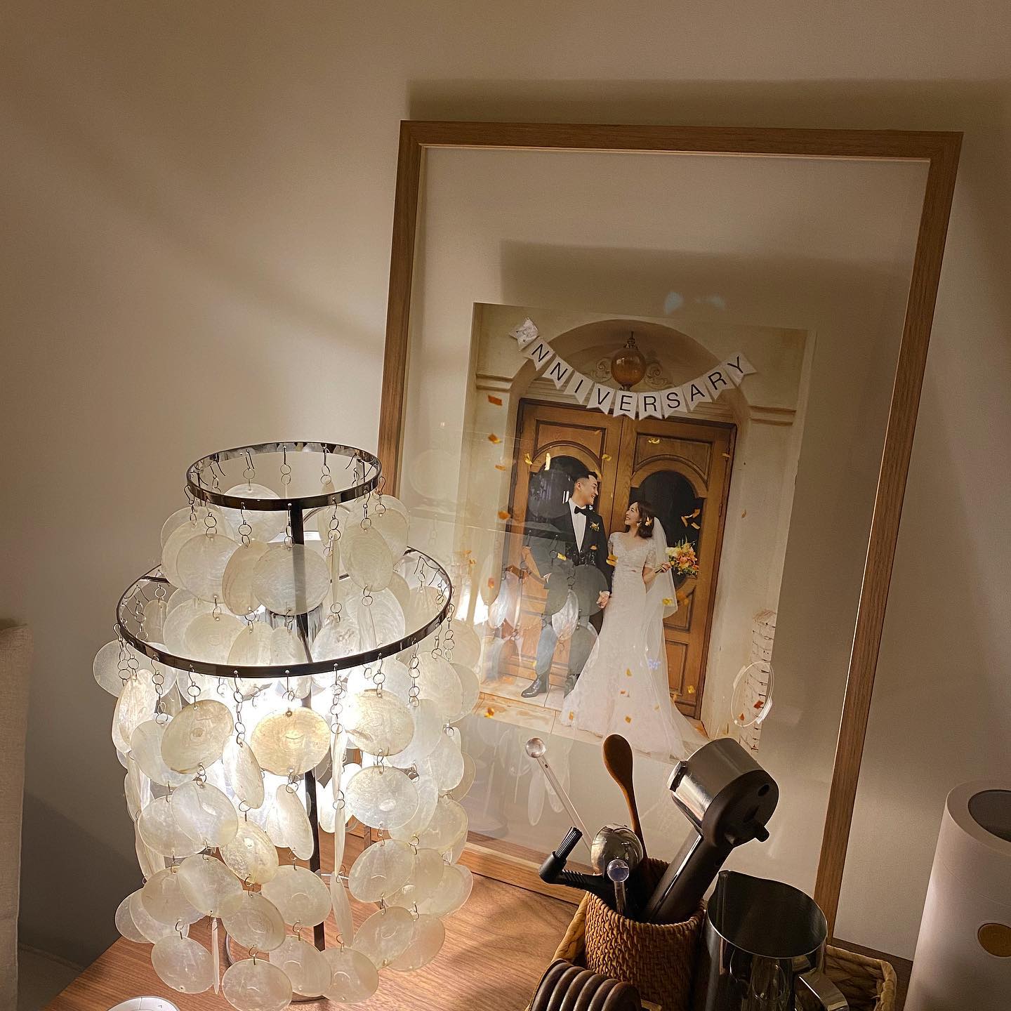 Lampe de Table en Coquillage Naturel - Design Élégant et Lumière Chaleureuse