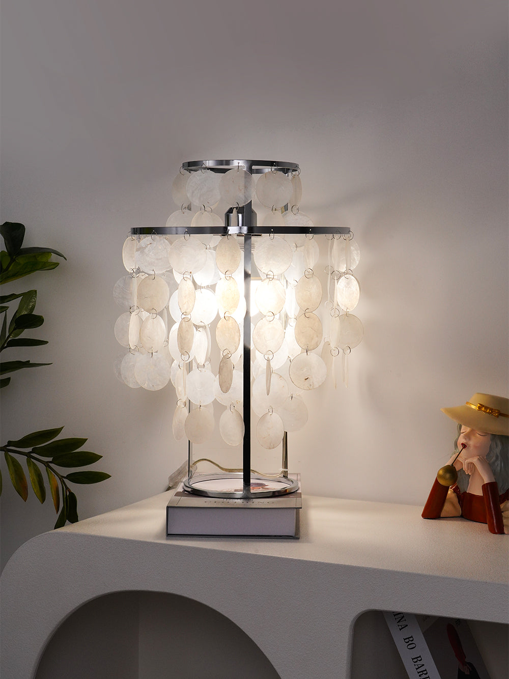 Lampe de Table en Coquillage Naturel - Design Élégant et Lumière Chaleureuse