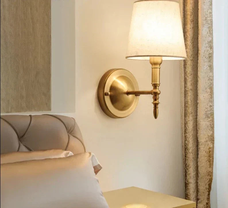 Lampe Murale Vintage Dorée - Éclairage Chaleureux et Élégant