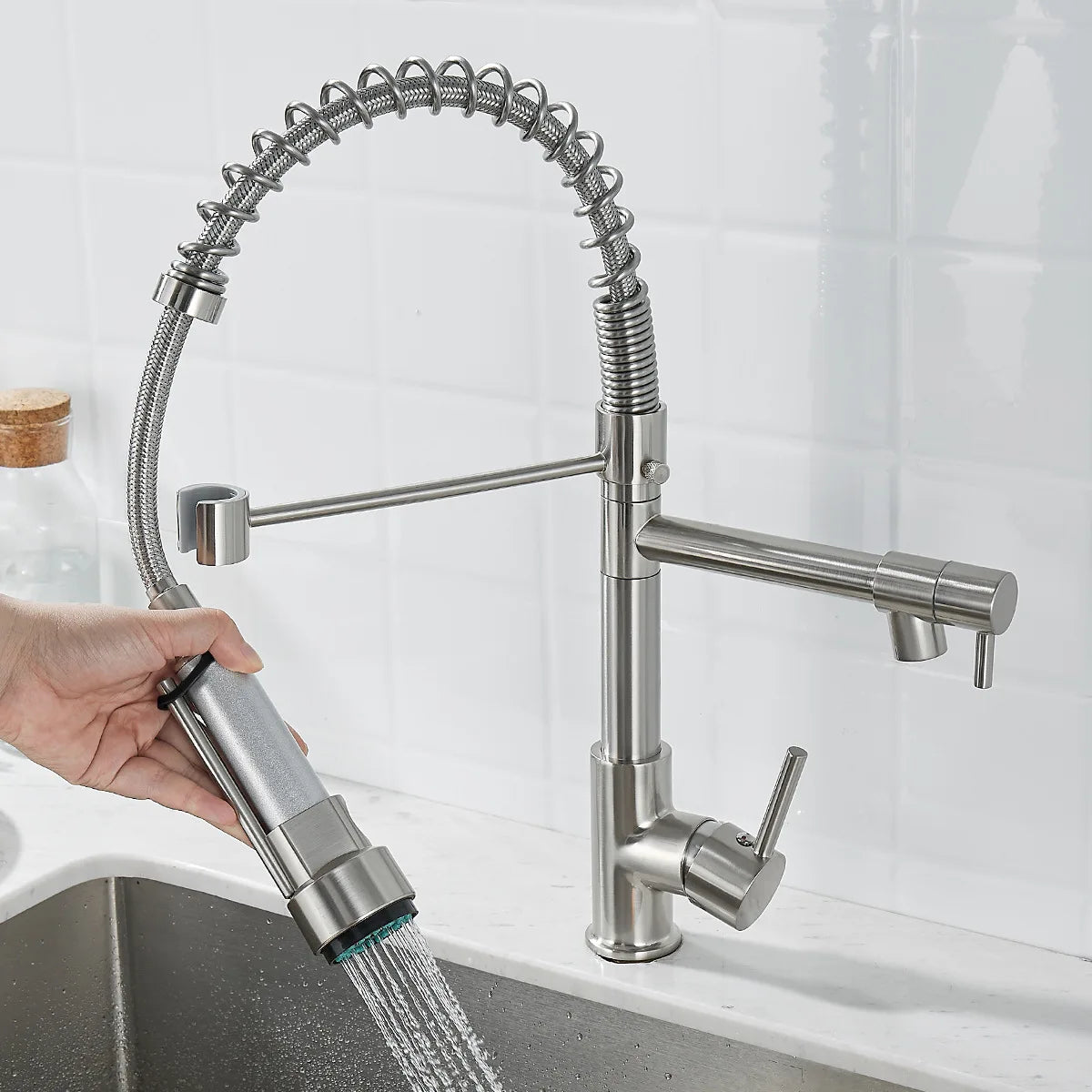 Robinet à Double Sortie pour Cuisine - Design Élégant et Installation Facile