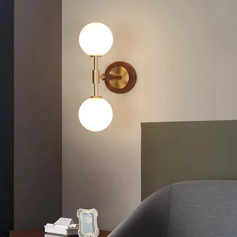 Applique Murale en Laiton Moderne - Éclairage Élégant et Durable