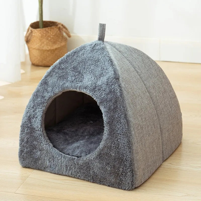 Maison pour Chat Fermée en Velours - Confort Ultime et Design Douillet