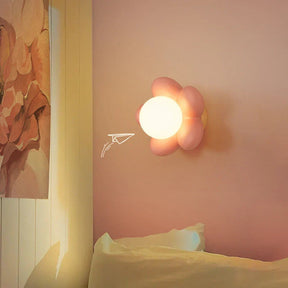 Applique Murale Fleur Crème - Design Élégant et Lumière Douce