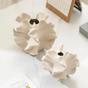Vase en Céramique Moderne - Design Élégant avec Vagues Géométriques