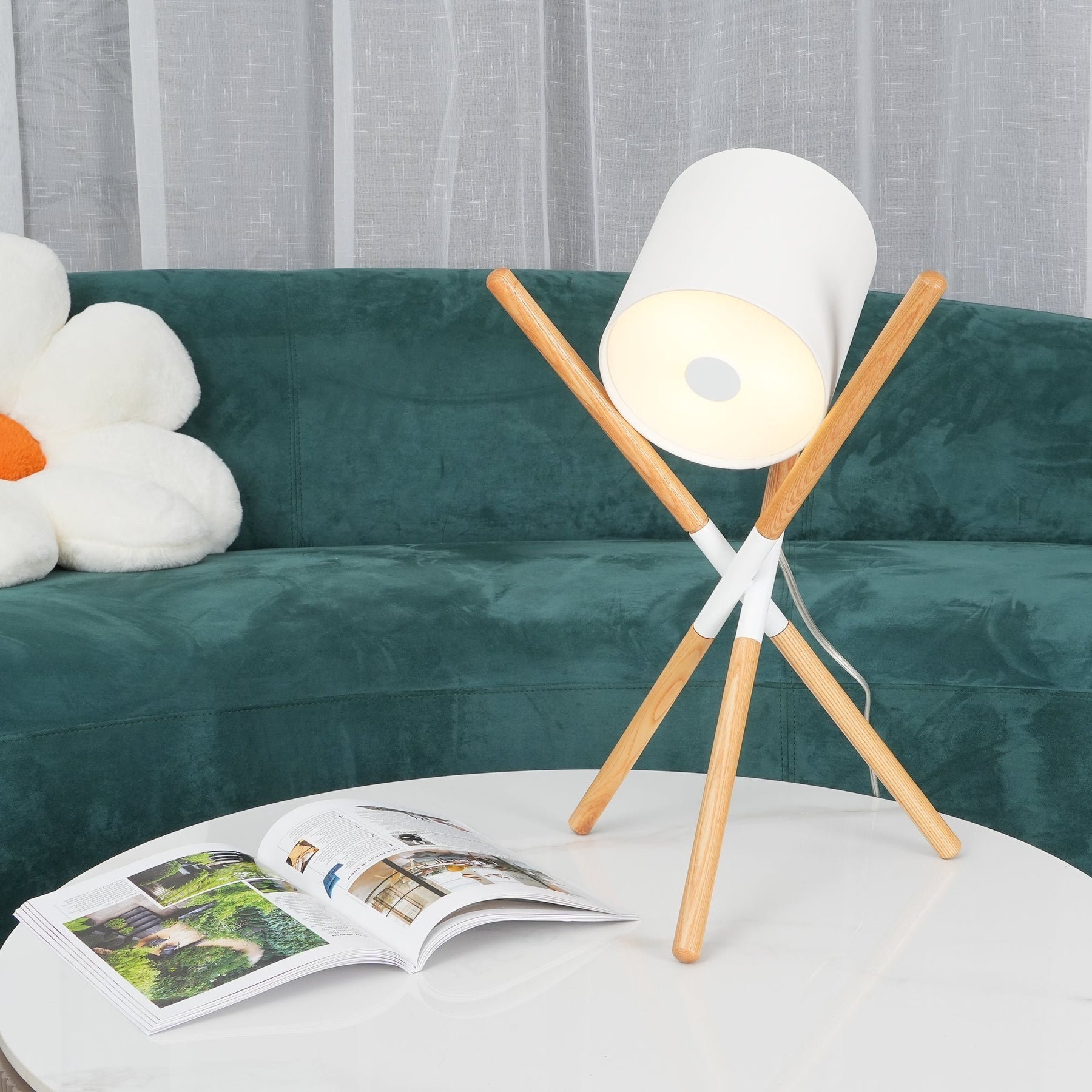 Lampe de Table Minimaliste Pivotante - Éclairage Flexible et Design Élégant