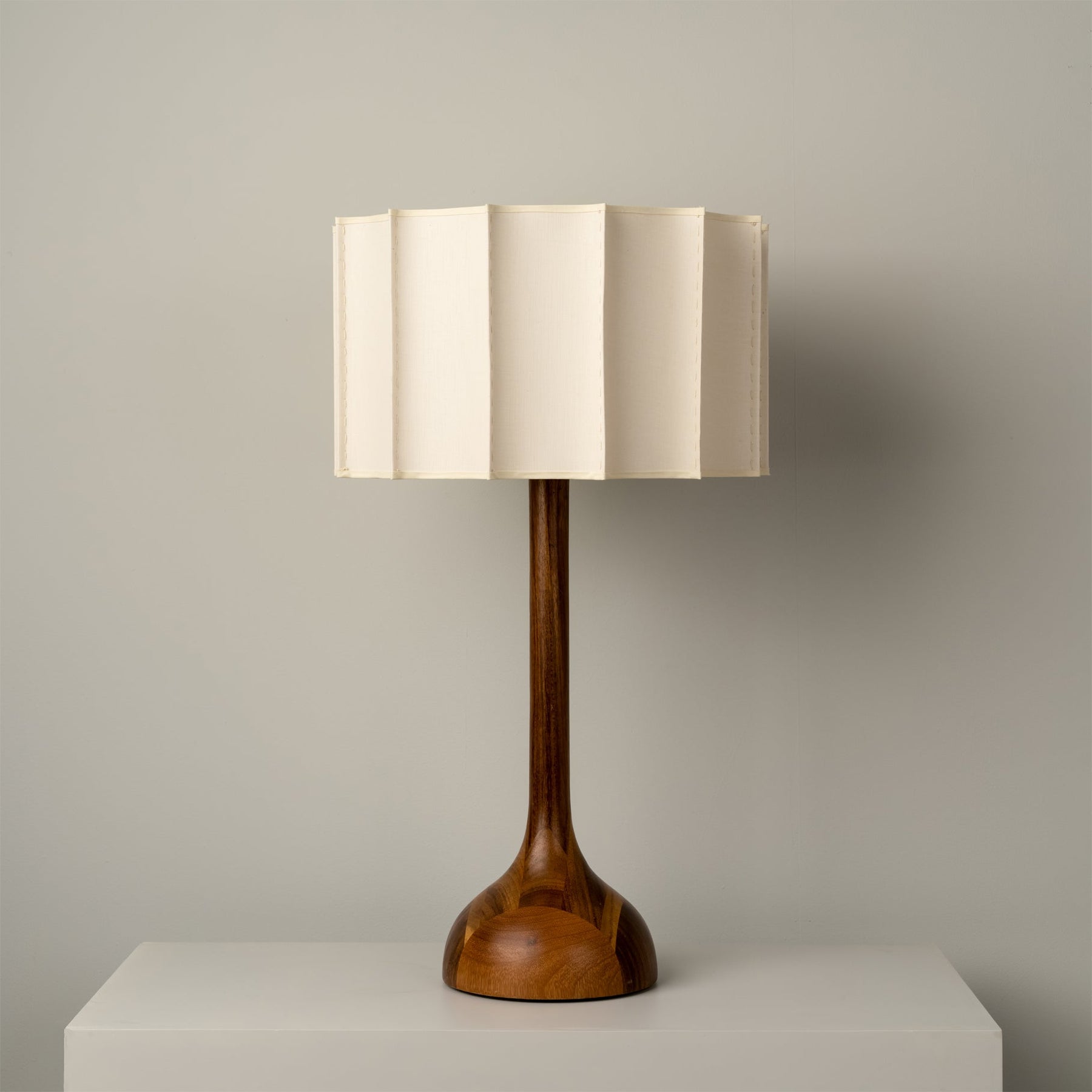 Lampe de Table Élégante en Bois - Ambiance Chaleureuse et Durable