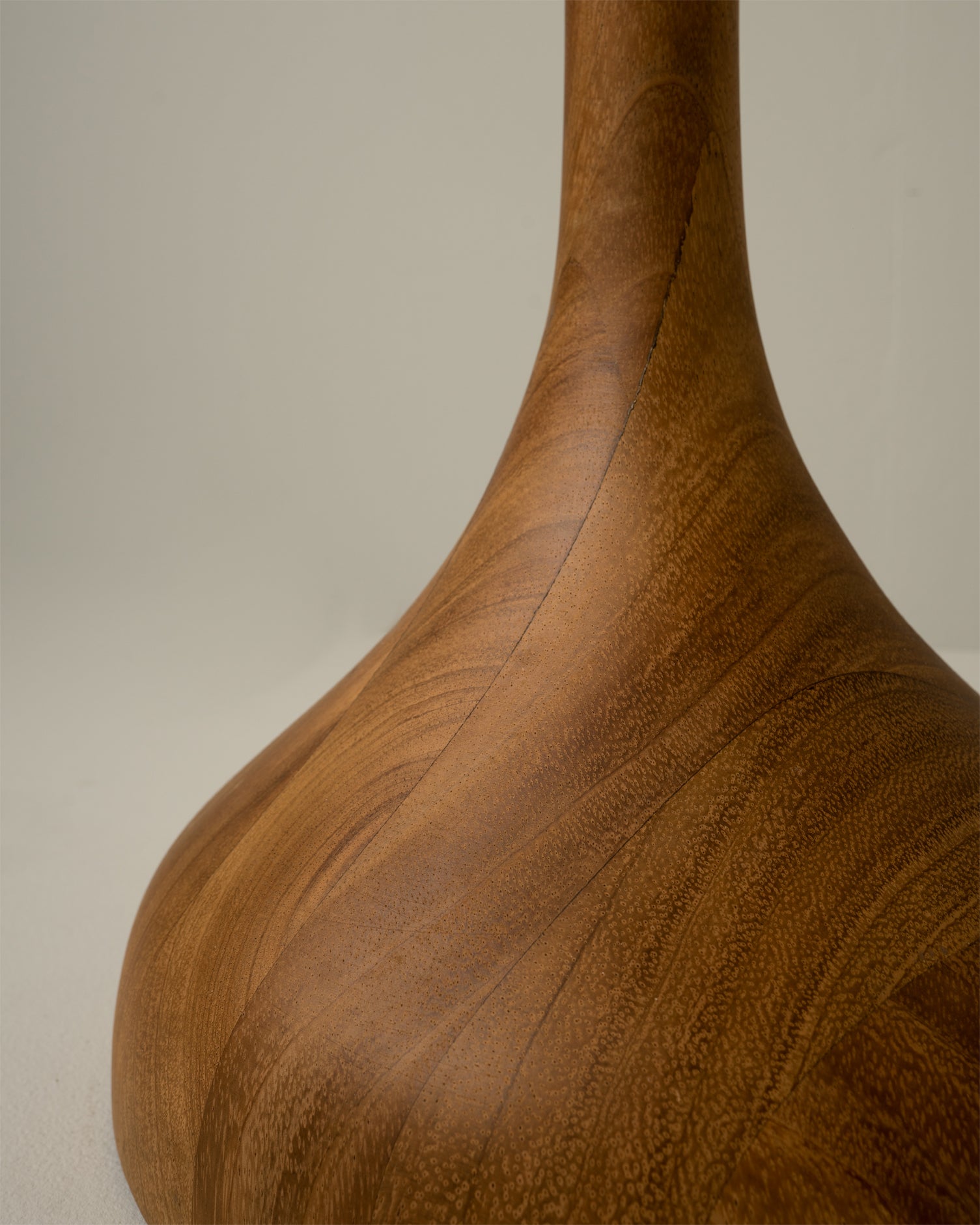 Lampe de Table Élégante en Bois - Ambiance Chaleureuse et Durable
