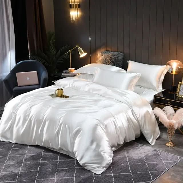 Housse de Couette en Soie Naturelle | Confort Ultime et Régulation de Température
