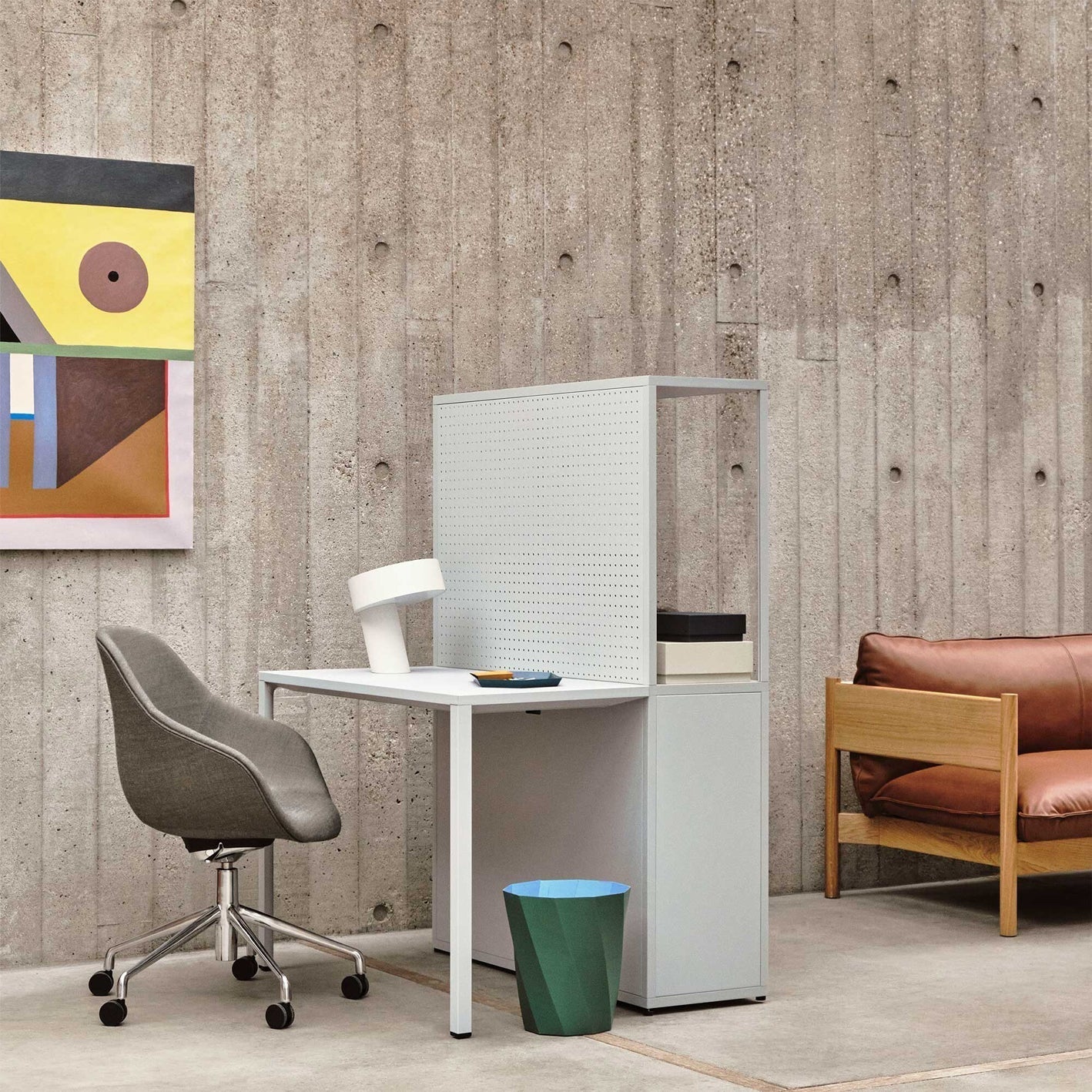 Lampe de Table Moderne en Métal - Design Incliné et Éclairage LED Économe
