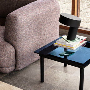 Lampe de Table Moderne en Métal - Design Incliné et Éclairage LED Économe
