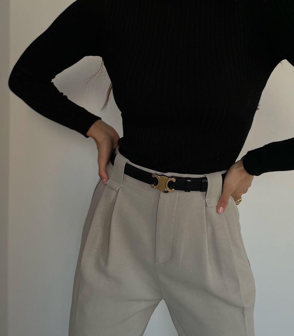 Ceinture en Cuir Noir avec Boucle Dorée - Élégance et Polyvalence pour Toutes les Occasions