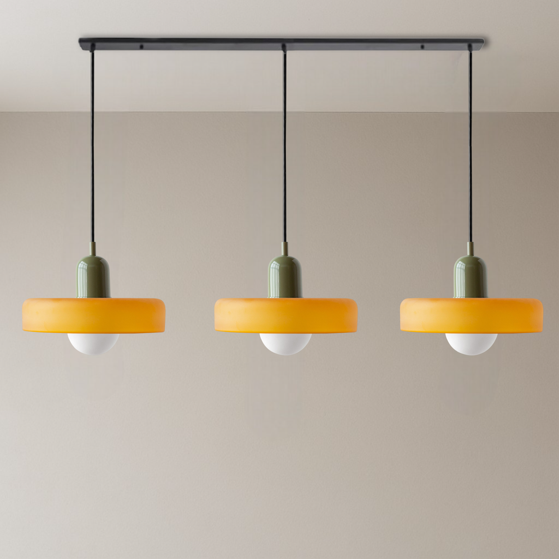 Lampe Suspendue Bauhaus en Verre Coloré - Éclairage Artistique et Réglable pour Intérieur