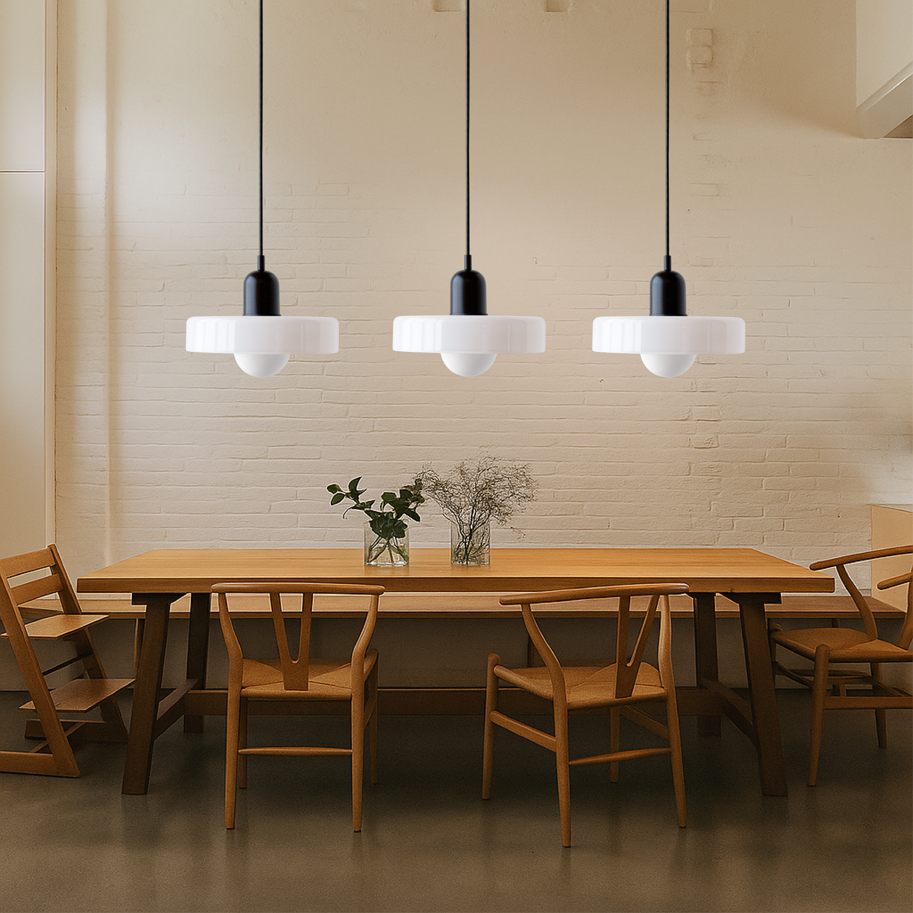 Lampe Suspendue Bauhaus en Verre Coloré - Éclairage Artistique et Réglable pour Intérieur