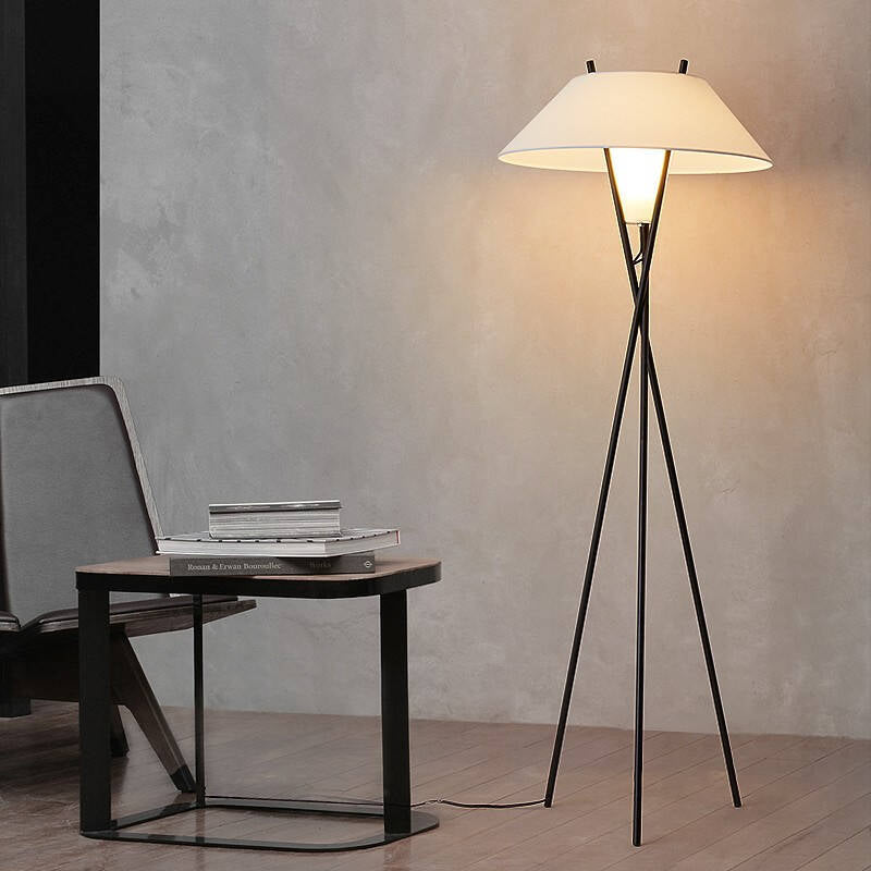 Lampe sur Pied en Tissu - Élégance Contemporaine et Atmosphère Chaleureuse