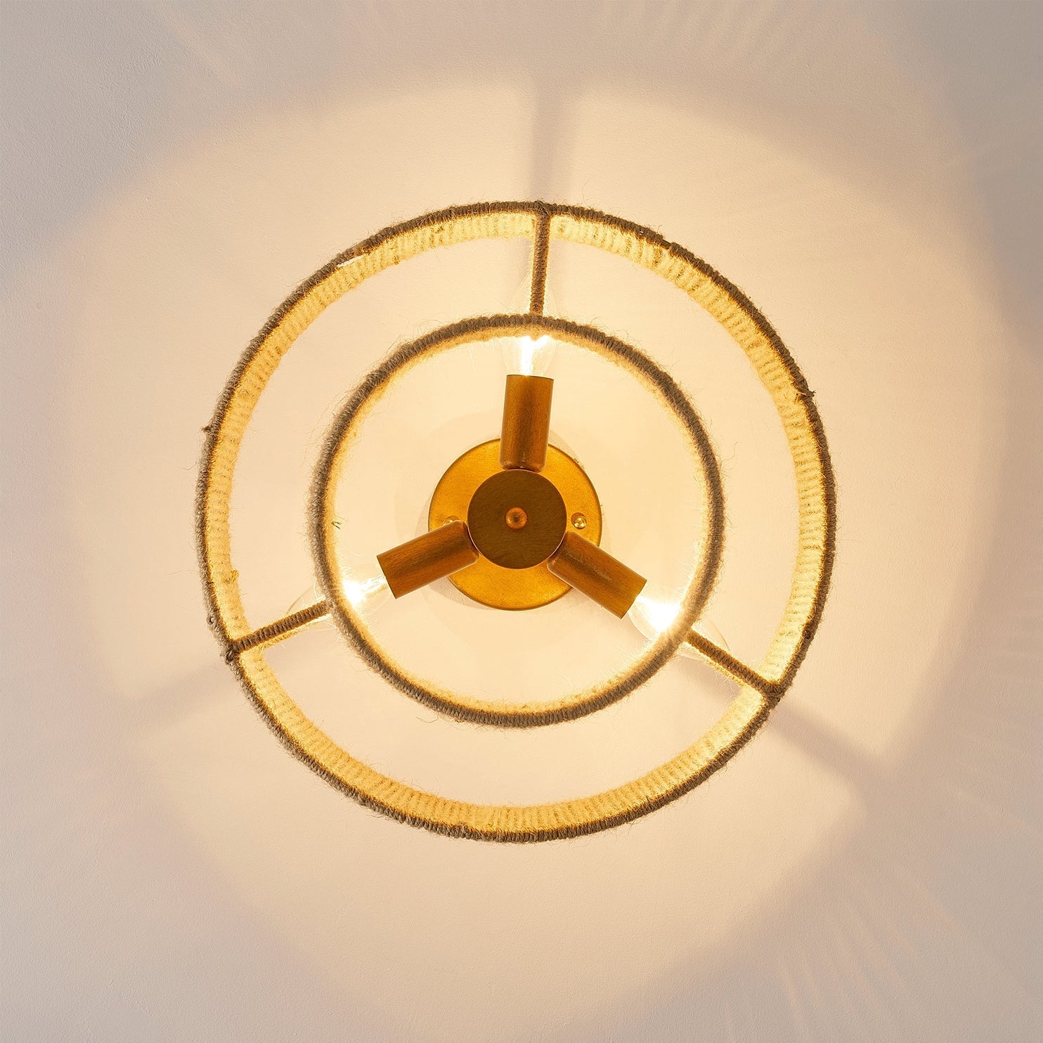 Lampe de Plafond Design Contemporain - Éclairage Ambiant et Charme Naturel
