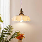 Suspension Française Élégante - Style Contemporain et Raffiné