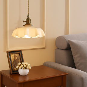 Suspension Française Élégante - Style Contemporain et Raffiné