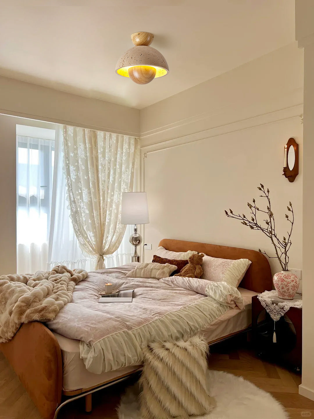 Lampe de Plafond Élégante en Travertin - Design Sophistiqué et Durable