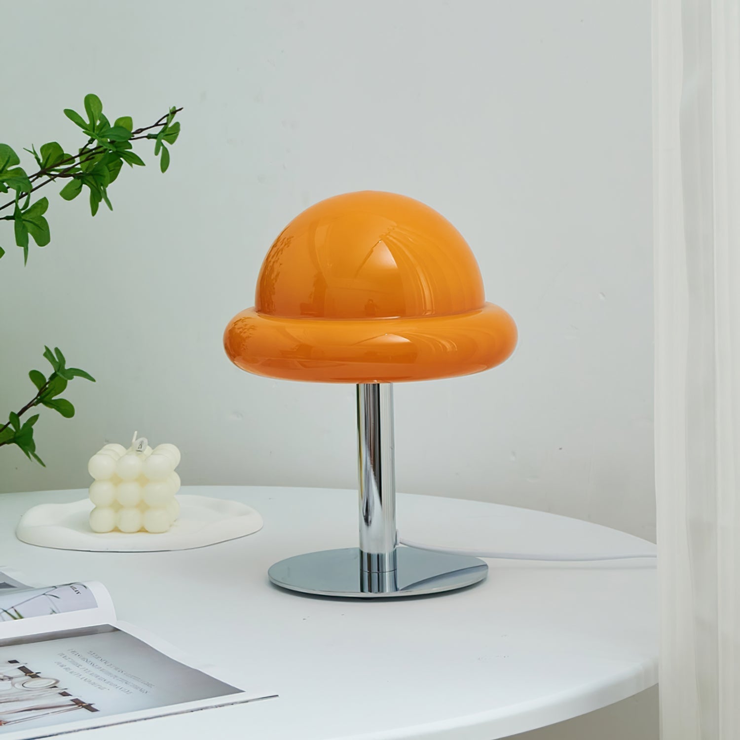 Lampe de Table Cosmique Métallique - Design Futuriste en Verre Champignon