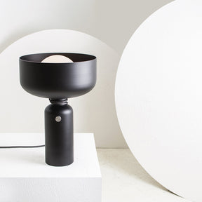 Lampe de Table Symétrique - Élégance et Design Unique