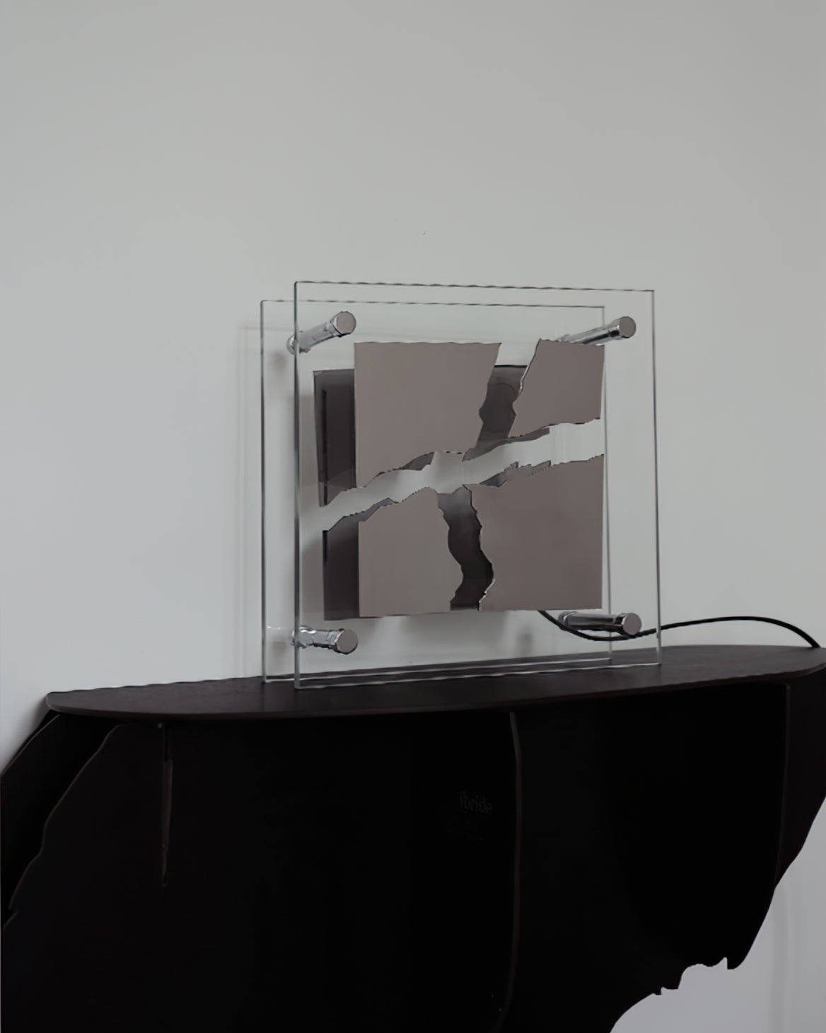 Lampe de Table en Verre Carrée - Design Artistique et Éclairage Pratique