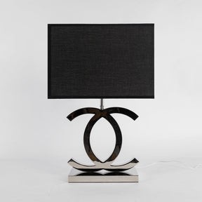 Lampe de Table en Acier Inoxydable - Design Scandinave et Élégant
